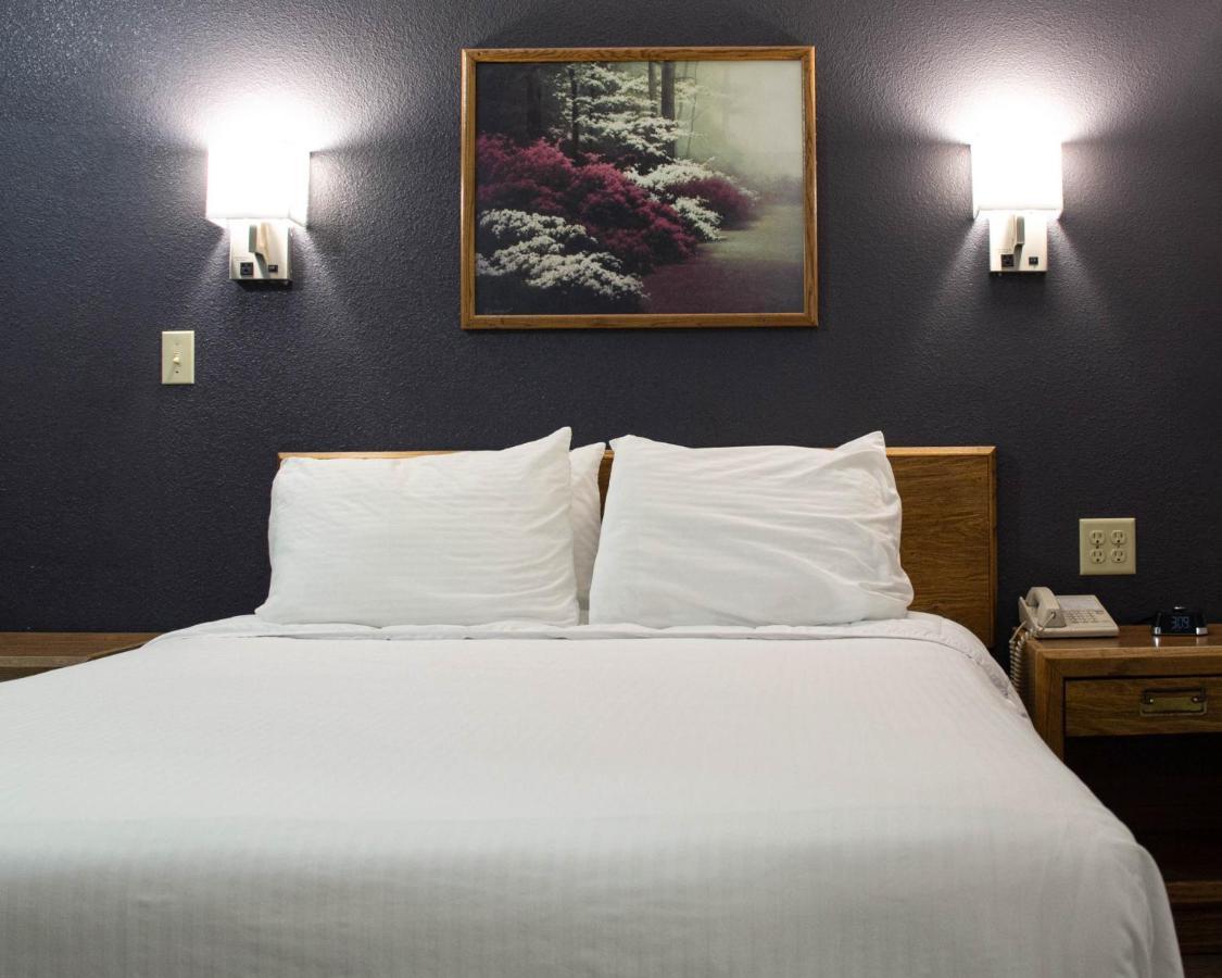 New Victorian Inn & Suites-Norfolk Buitenkant foto