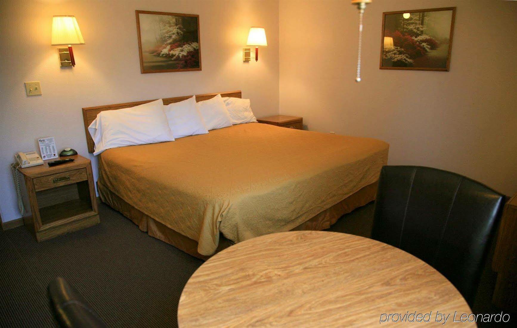 New Victorian Inn & Suites-Norfolk Buitenkant foto